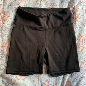 Old Navy Active High Waist Bike Short